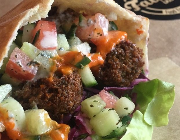 sanduíche de falafel